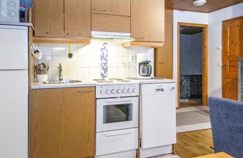 Tahkovuori House | Holiday Home Alppitalo sinitähti 9 apt 2 by Interhome