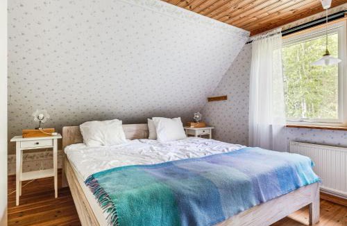 Sodra Vi House | Holiday Home Bofall by Interhome