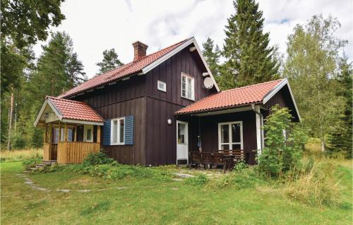 Dals-Ed S House | Holiday Home Edsåsen Tallås Ed