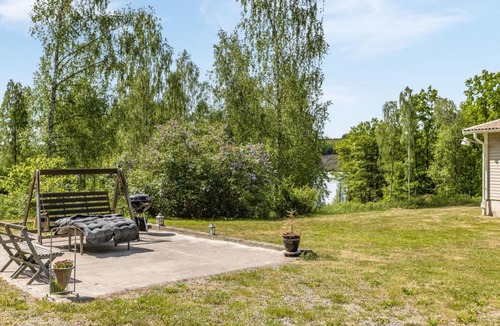 Olofstrom House | Holiday Home Erikstorp Villan by Interhome