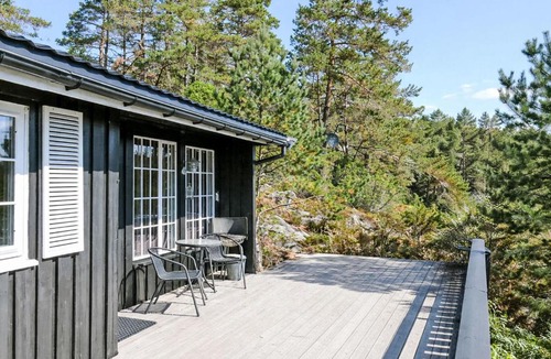 Aseral House | Holiday Home Evabu by Interhome