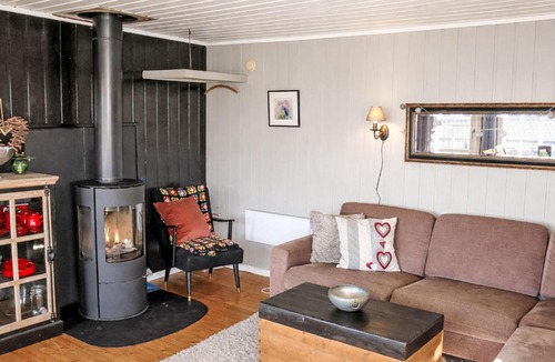 Aseral House | Holiday Home Evabu by Interhome