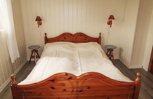 Tysnes House | Holiday Home Gamlahuset by Interhome