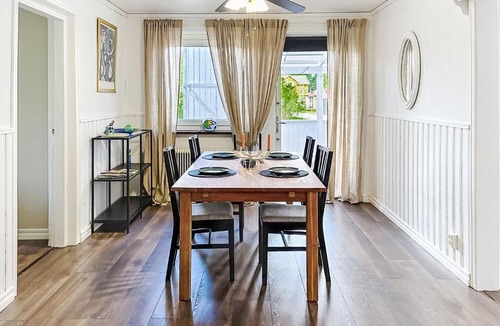 Gullaskruv House | Holiday Home Gullahuset by Interhome