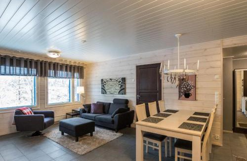 Akaslompolo House | Holiday Home Hil-lak-ka ii as 5 by Interhome