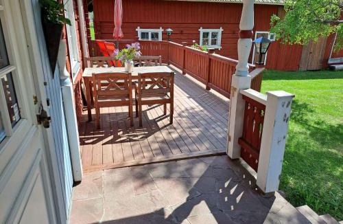 Boda Kyrkby House | Holiday Home Hjortgården Stuga by Interhome