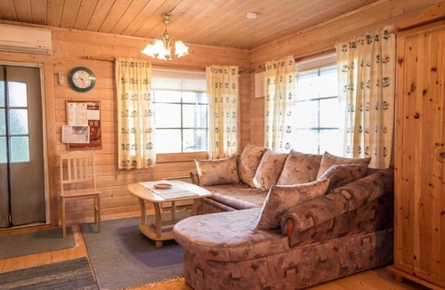 Nilsia House | Holiday Home Iltarusko by Interhome
