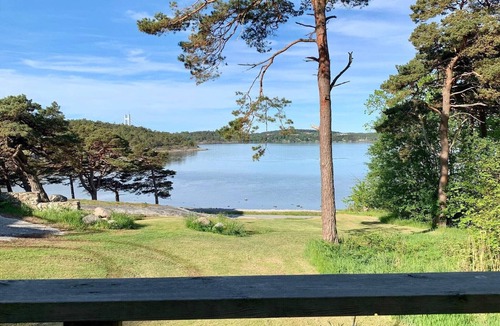 Stenungsund House | Holiday home in Stenungsund with parking