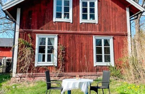 Vaddo House | Holiday home in VÄDDÖ