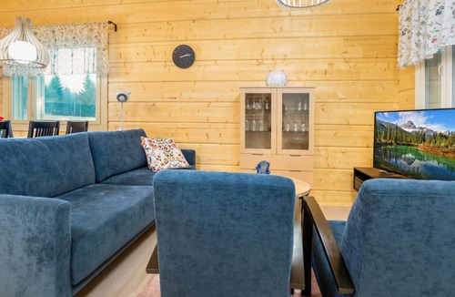 Kosula House | Holiday Home Joutsenranta by Interhome