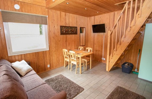 Sibbo House | Holiday Home Juhlamenot mökki 11 by Interhome