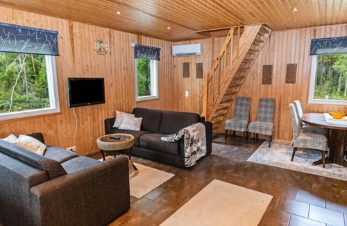 Sibbo House | Holiday Home Juhlamenot mökki 12 by Interhome