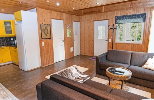 Sibbo House | Holiday Home Juhlamenot mökki 12 by Interhome