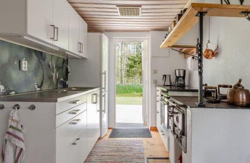 Kalv House | Holiday Home Klägghult by Interhome