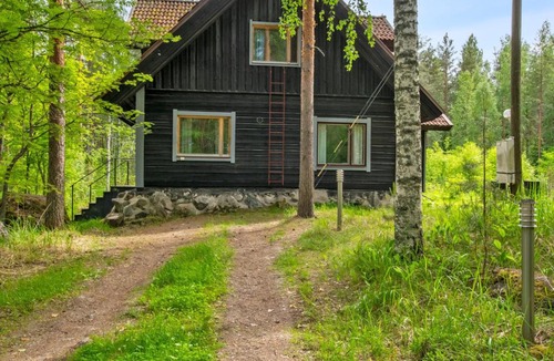Hirvensalmi House | Holiday Home Kotila by Interhome