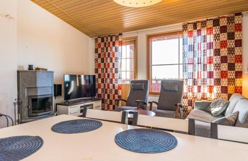 Rukatunturi House | Holiday Home Länsirinne e 20 by Interhome