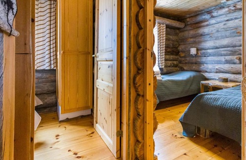 Lampivaara House | Holiday Home Mäkikelo by Interhome