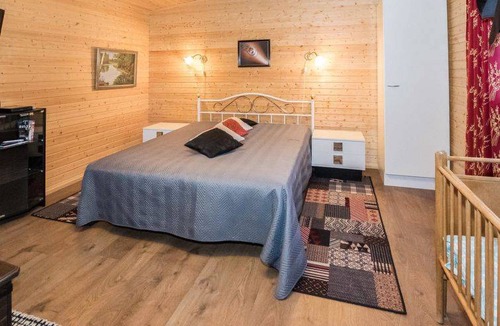Raseborg House | Holiday home Mäntymäki