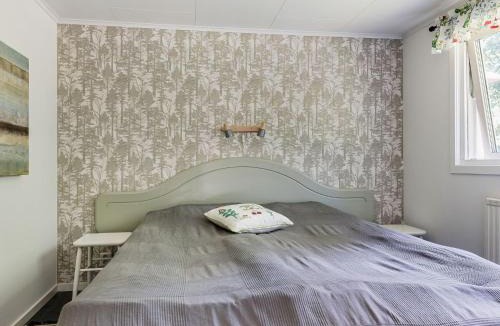 Asarum House | Holiday Home Munkhalla Utsikten by Interhome