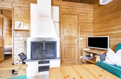 Muonio House | Holiday Home Naavarinne by Interhome