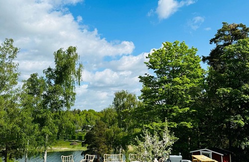 Ingaro House | Holiday home near Stockholm with private beach