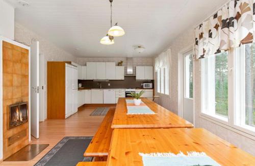Sotkamo House | Holiday Home Nuottiniemi 7 by Interhome