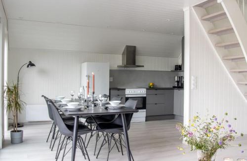 Bomlo House | Holiday Home Pale by Interhome