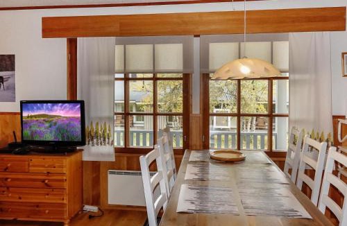 Saariselka House | Holiday Home Saariseläntie 8 f 6 by Interhome