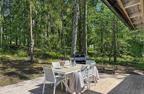 Dalaro House | Holiday Home Skärgårdshem by Interhome