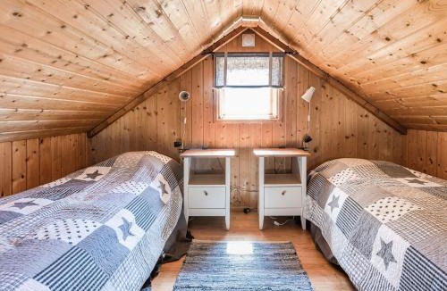 Kalvsvik House | Holiday Home Skärvudde Torpet by Interhome