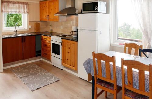 Hyllestad House | Holiday Home Solbris by Interhome