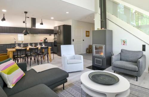 Tahkovuori House | Holiday Home Tonttutahko 20 a by Interhome