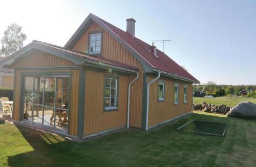 Falkvik House | Holiday Home Vickerstigen Sölvesborg Ii