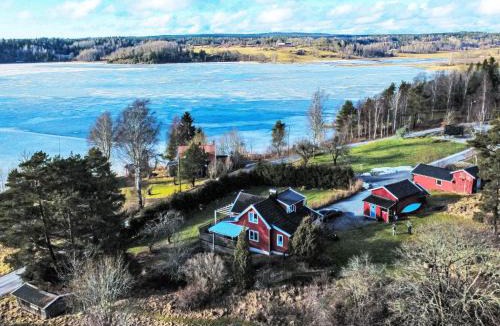 Katebol House | Holiday Home Villa Solsken by Interhome
