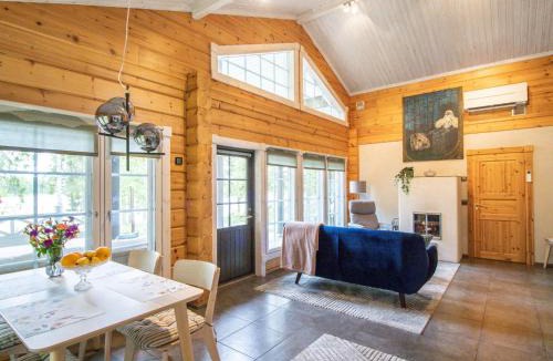 Ylitornio House | Holiday Home Villa white water by Interhome