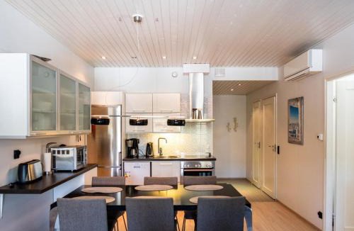 Vuokatti House | Holiday Home Vuokatti cabin 16 by Interhome