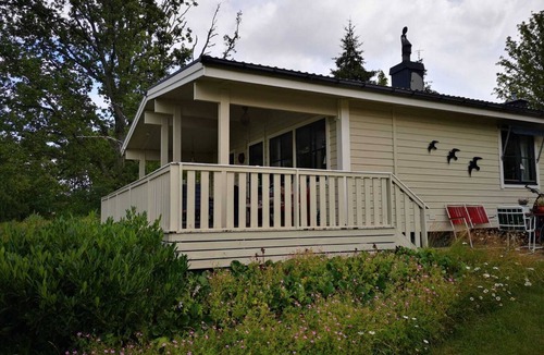 Hjo House | Holiday house "smultronsställe", Hjo, Vätternsee