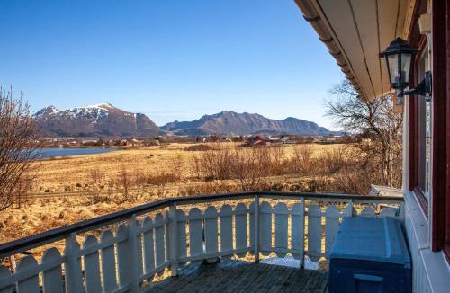 Vestvagøy House | Holiday house with perfect location