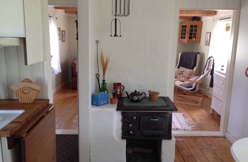 Tvarred House | Holidays at the lake in southern Sweden with a boat