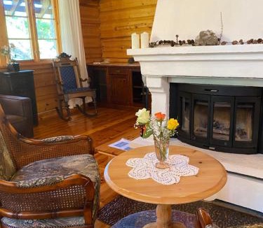 Eid Villa | Holmøy Lodge