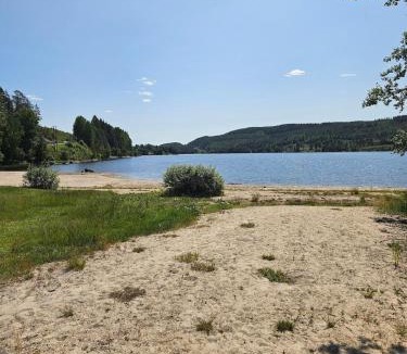 Eidsberg Municipality House | Homestead Holandriver,Lake Skulerud