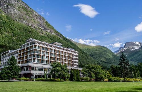 Loen Hotel | Hotel Alexandra Loen