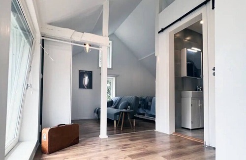 Brottby House | Hotel feeling cottage in the countryside and 30 minutes from central Stockholm