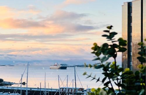 Bodo Apartment | Hotel-like Comfort & Ocean Views over City Harbour