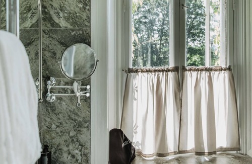 Huskvarna Hotel | Hotel Slottsvillan