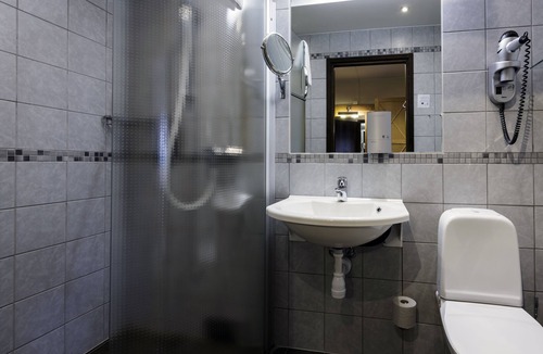 Hjo Municipality Hotel | Hotell Bellevue