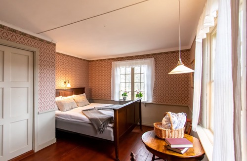 Vadstena Bed & Breakfast | Hotell Dahlströmska Gården