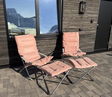 Ersfjordbotn Bed & Breakfast | House of Ellie