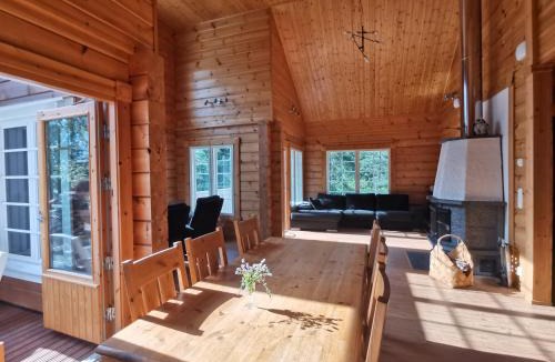 Ruokolahti Villa | House on the Rock