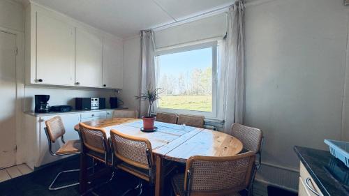 Vittaryd Villa | House with new renovated luxury bathroom and many bedrooms, big TV